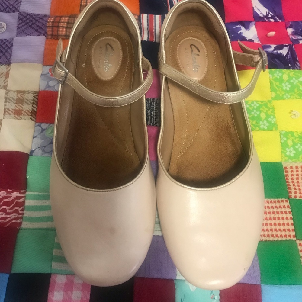 Clarks Mary Janes,  pink, size 10